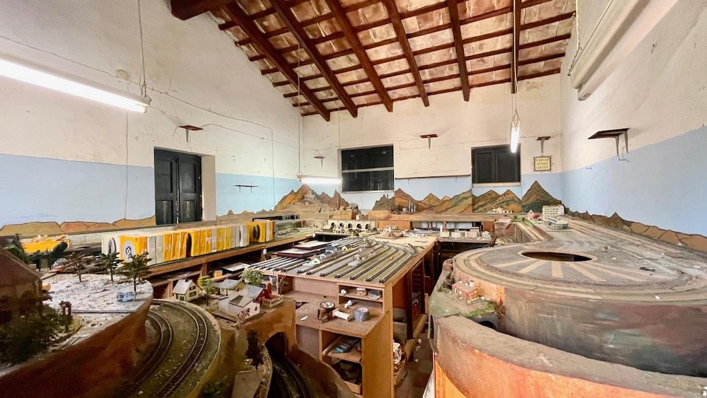 Property 2469 - Image 30